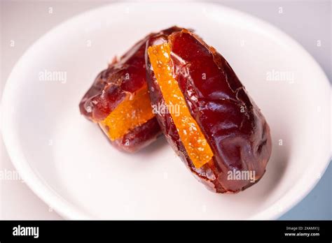 Find Dates Using Orange in Spain: Top Secrets