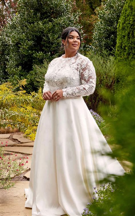 Trendy Modern Plus Size Wedding Dresses for Every Bride