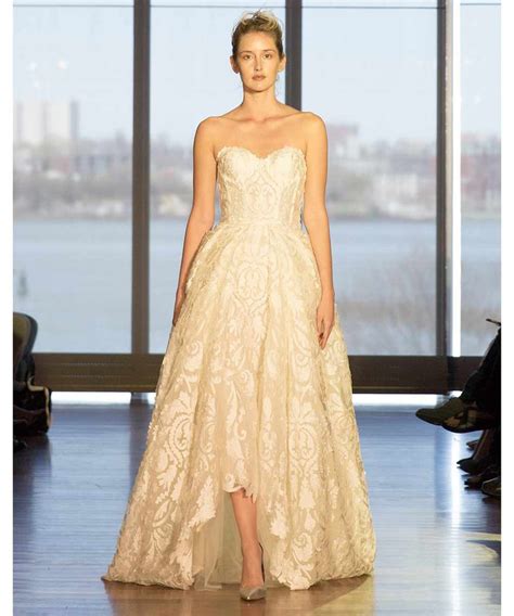 Petite Wedding Gowns: Elegant Choices Await!