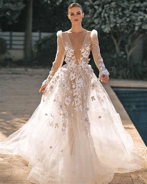 Top Spring Wedding Dresses Trends 2023