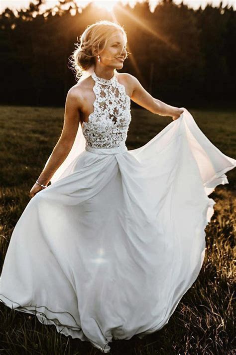 Summer Lace Wedding Dress Trends 2023