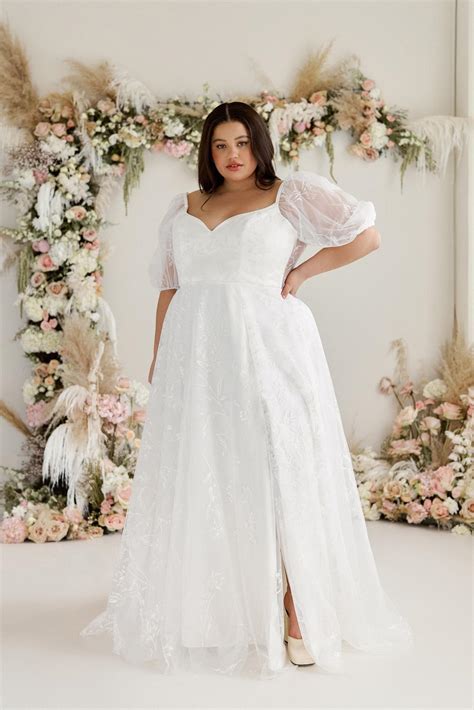 Best Wedding Gowns Size 24 Revealed!
